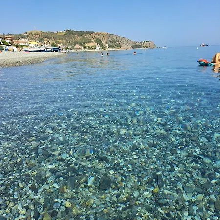 Sunday's * Bova Marina